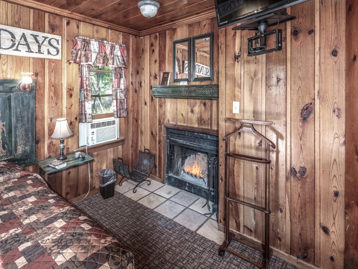 Apache Village 10, King Studio, Midtown, Sleeps 2 Ruidoso Zewnętrze zdjęcie