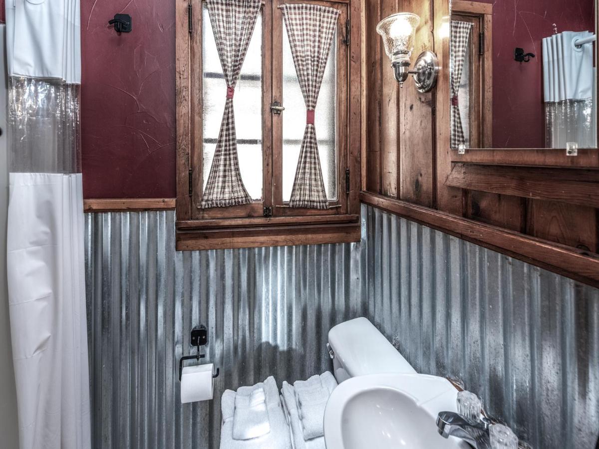 Apache Village 10, King Studio, Midtown, Sleeps 2 Ruidoso Zewnętrze zdjęcie